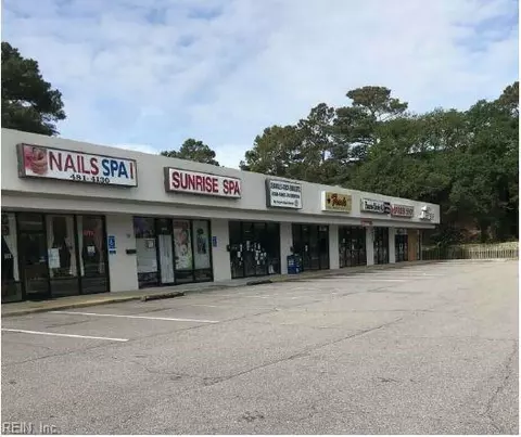 3041 Shore Dr, Virginia Beach, VA 23451