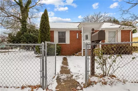 1017 Beach View St, Norfolk, VA 23503 photo 24