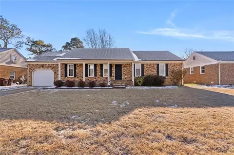 609 Rathwell Ct N, Chesapeake, VA 23322