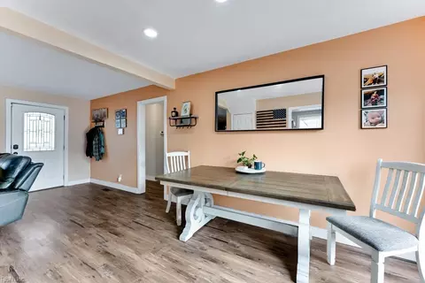 Dining - 4727 Lind St, Norfolk, VA 23513 photo 2 of 2