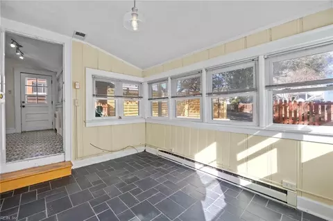 1136 Toler Pl, Norfolk, VA 23503 photo 9