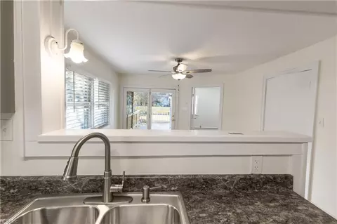 Kitchen - 55 Algonquin Rd, Hampton, VA 23661 photo 3 of 3