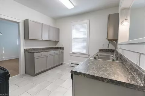 Kitchen - 55 Algonquin Rd, Hampton, VA 23661 photo 2 of 3