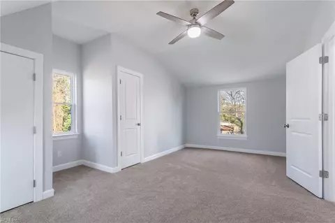 Bedroom - 7926 E Glen Rd, Norfolk, VA 23505 photo 6 of 8