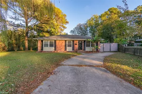 69 Wyoming Ave, Portsmouth, VA 23701