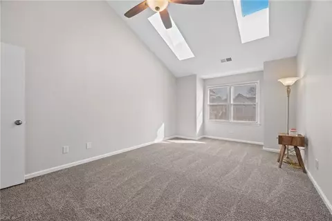 27 Tamarisk Quay Quay #E, Hampton, VA 23666 photo 17