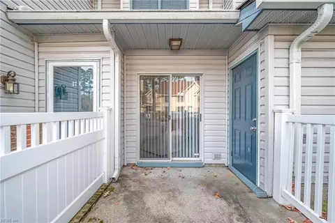 27 Tamarisk Quay Quay #E, Hampton, VA 23666 photo 25