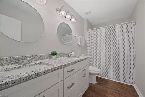27 Tamarisk Quay Quay #E, Hampton, VA 23666 photo 20
