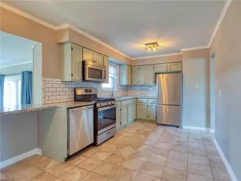 Kitchen - 3929 Ahoy Dr, Chesapeake, VA 23321 photo 1 of 4
