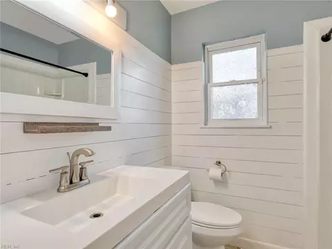 Bath - 3929 Ahoy Dr, Chesapeake, VA 23321 photo 1 of 2