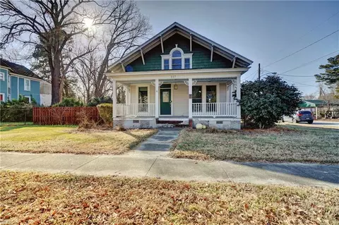217 Katherine St, Suffolk, VA 23434