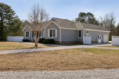 4998 Hickory Fork Rd, Gloucester, VA 23061 photo 2