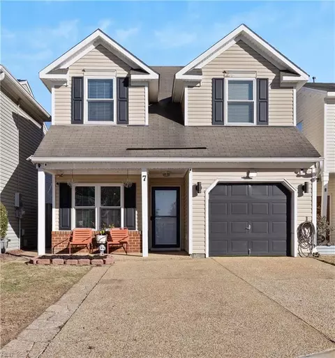 7 Camellia Ln, Hampton, VA 23663