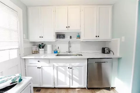 1711 E Ocean View Ave, Norfolk, VA 23503 photo 6