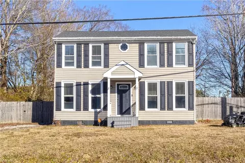 1156 Bells Mill Rd, Chesapeake, VA 23322