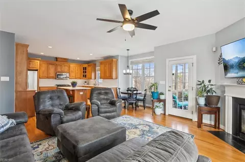6793 Bershak Ct, Gloucester, VA 23061 photo 22