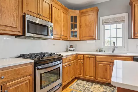 6793 Bershak Ct, Gloucester, VA 23061 photo 16