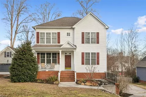 6793 Bershak Ct, Gloucester, VA 23061