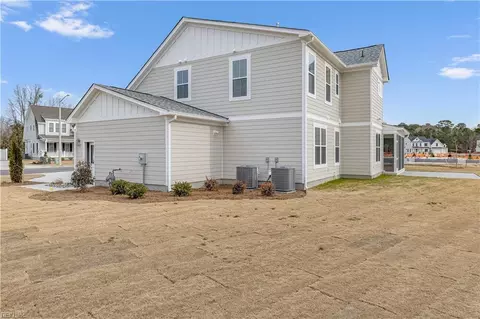 222 Hessian Loop, Chesapeake, VA 23322 photo 5