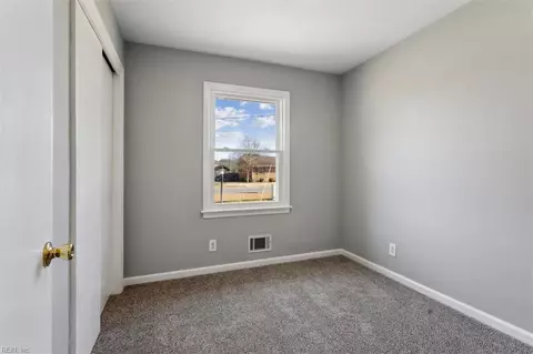 Bedroom - 4341 Coffman Blvd, Chesapeake, VA 23321 photo 4 of 10