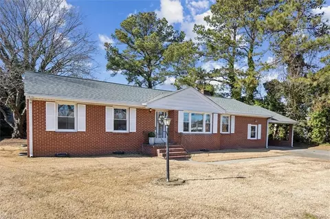 Exterior - 4341 Coffman Blvd, Chesapeake, VA 23321 photo 4 of 9