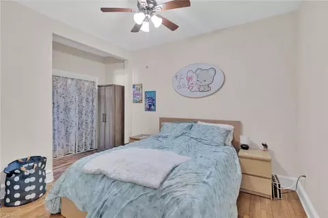Bedroom - 224 Cherry Ave, Hampton, VA 23661 photo 1 of 3