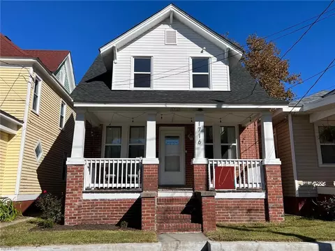 1716 Leckie St, Portsmouth, VA 23704