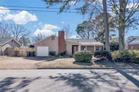 19 Raymond Dr, Hampton, VA 23666 photo 2