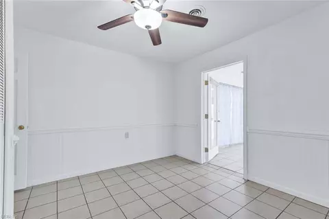 19 Raymond Dr, Hampton, VA 23666 photo 18