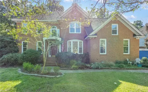 20188 Harbour Rdg, Smithfield, VA 23430