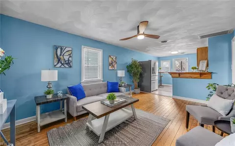 2413 Birch St, Norfolk, VA 23513