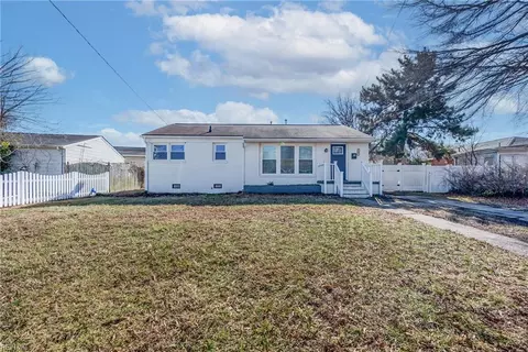 1540 Slater Ave, Hampton, VA 23664