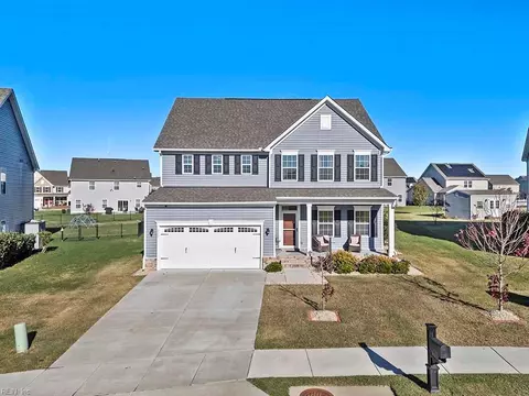 212 Farmington Pl, Smithfield, VA 23430