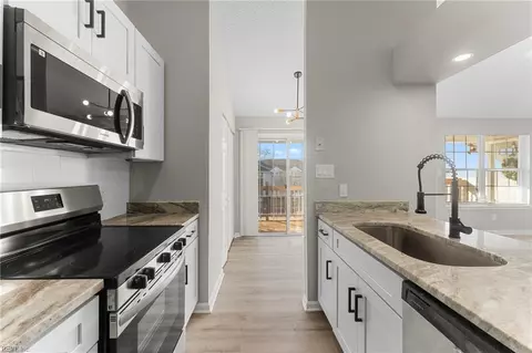 3514 Markham Ct, Virginia Beach, VA 23453
