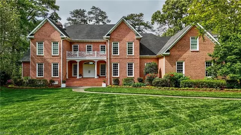 1357 W Little Neck Rd, Virginia Beach, VA 23452