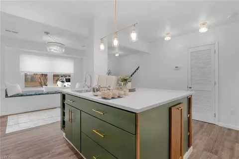 Kitchen - 382 Kinsmen Way, Hampton, VA 23666 photo 5 of 10