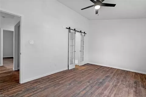 Entry Way - 382 Kinsmen Way, Hampton, VA 23666 photo 8 of 8