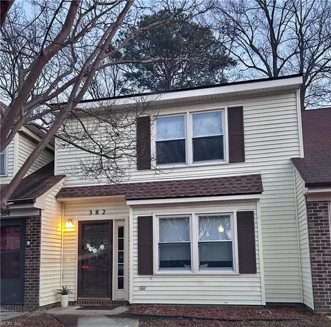 Exterior - 382 Kinsmen Way, Hampton, VA 23666 photo 4 of 5
