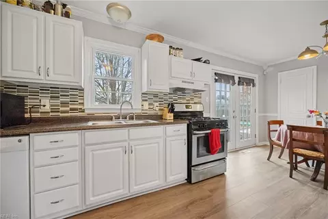 43 Buffalo Dr, Hampton, VA 23664 photo 7