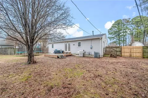 43 Buffalo Dr, Hampton, VA 23664 photo 24