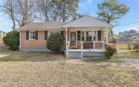 1605 Lyontine Ln, Portsmouth, VA 23701