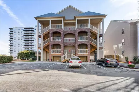 414 Delaware Ave #122, Norfolk, VA 23508