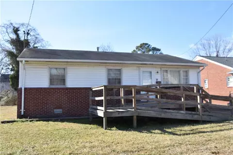 21 Victor St, Hampton, VA 23669
