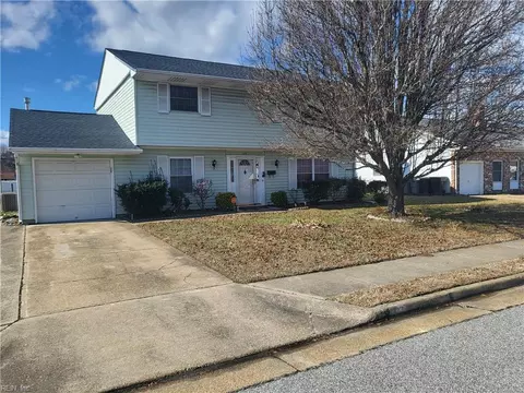 123 Brinkman Dr, Hampton, VA 23666