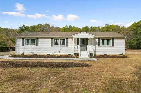 9523 Cuba Rd, Hayes, VA 23072
