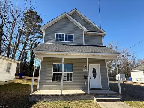 319 N 5th St, Suffolk, VA 23434