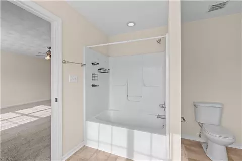 Entry Way - 1064 Joyner St, Norfolk, VA 23513 photo 2 of 2