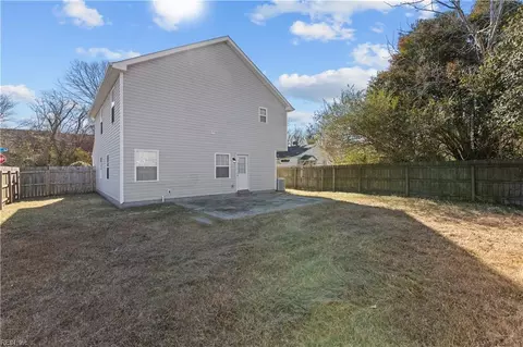 Exterior - 1064 Joyner St, Norfolk, VA 23513 photo 5 of 7