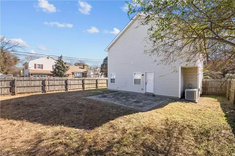 Exterior - 1064 Joyner St, Norfolk, VA 23513 photo 7 of 7