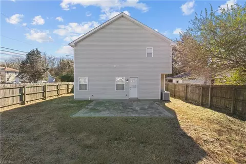 Exterior - 1064 Joyner St, Norfolk, VA 23513 photo 6 of 7